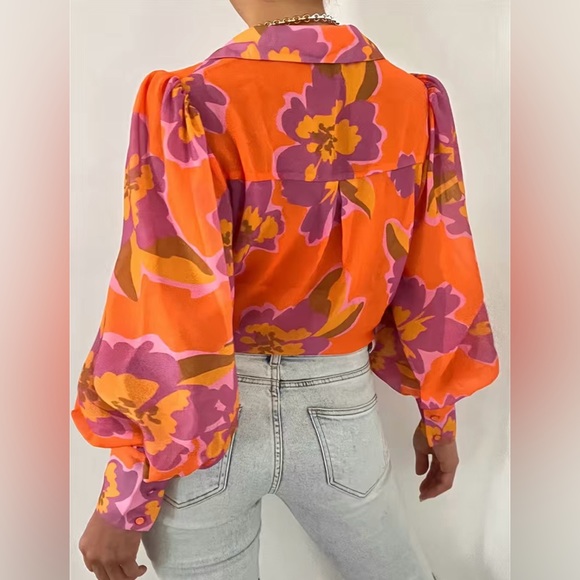 Jane Chic Designs Plus Size Sublimation Blouse - Picture 2 of 6